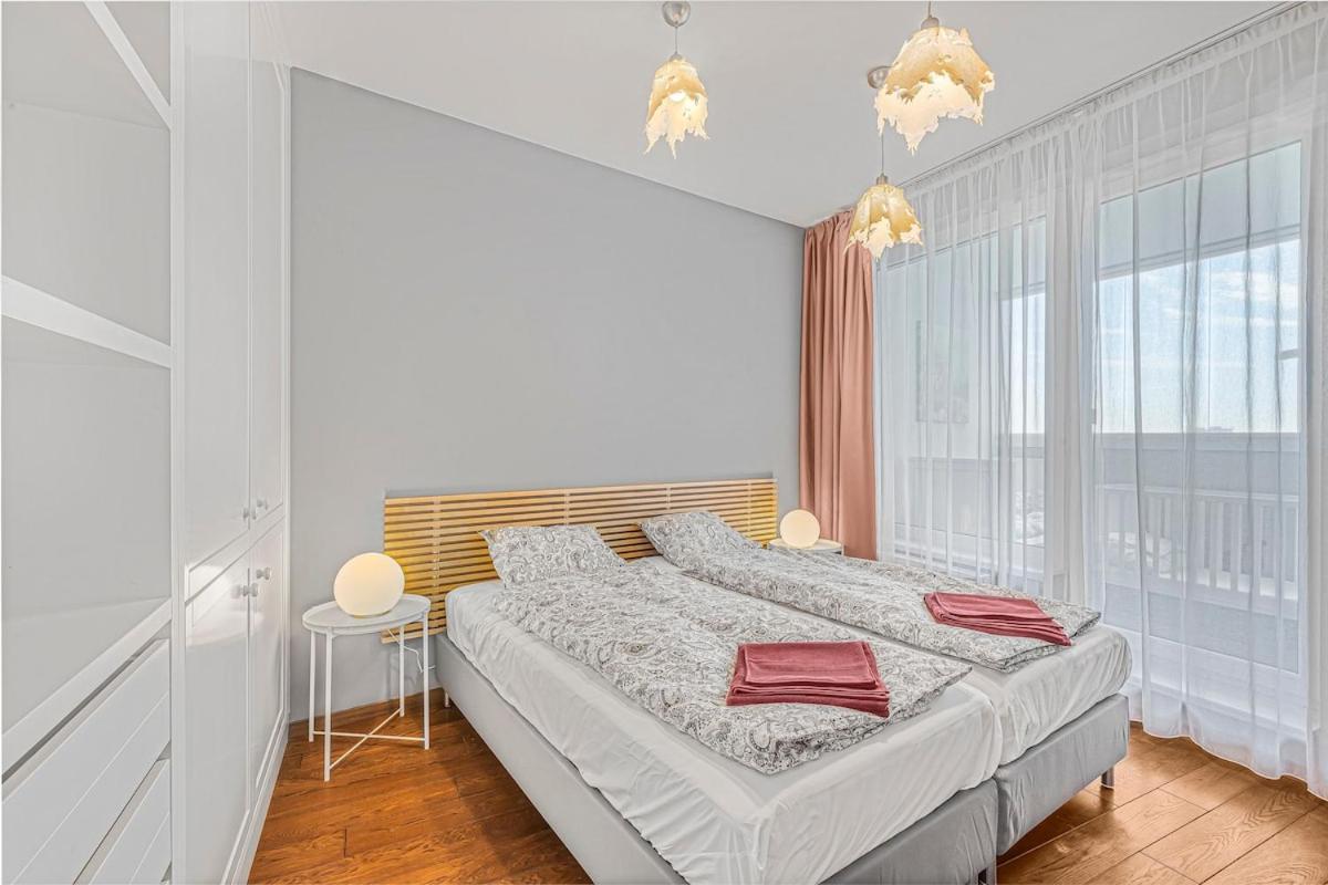 Apartmán New Large Apartment, Free Parking! Praha